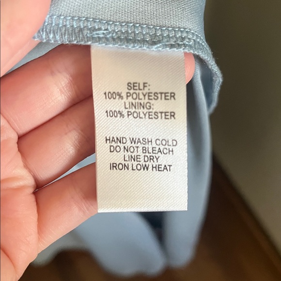 Lulu's Ruffle Sleeve Dress - Picture 4 of 10